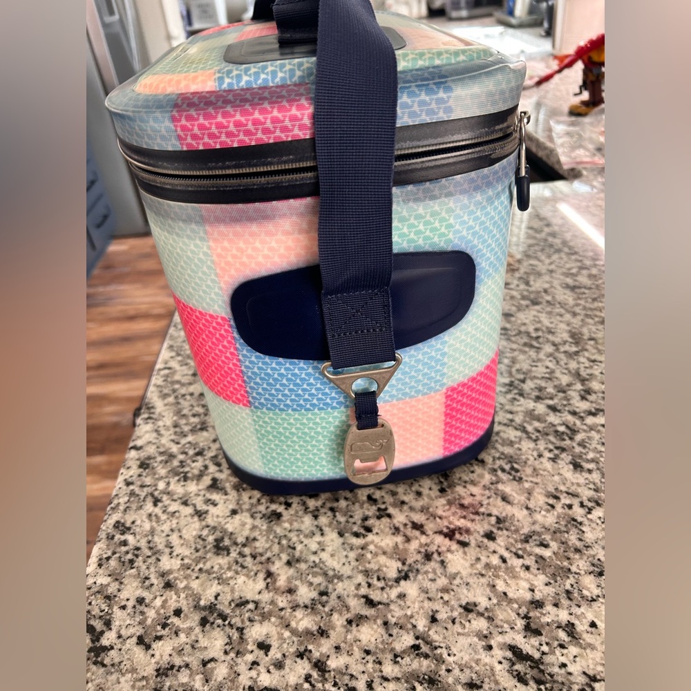 Vineyard Vines x Target Patchwork Whale 12 Can Soft Cooler - Pink/Blue - Picture 3 of 11